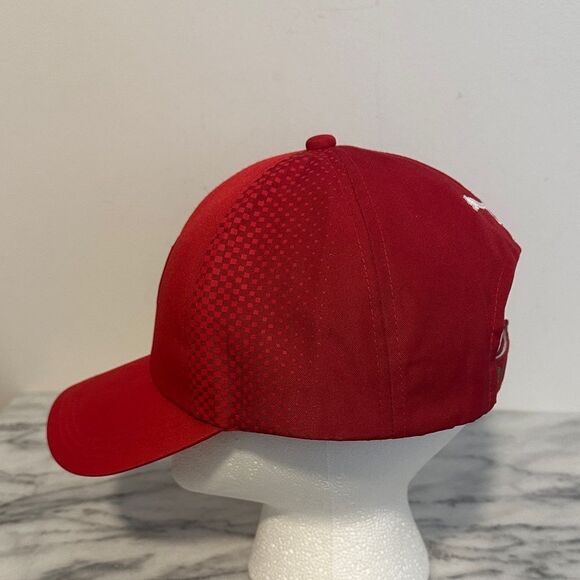 Red Ferrari Cap with Logo Puma NWOT adjustable back strap - Picture 3 of 9